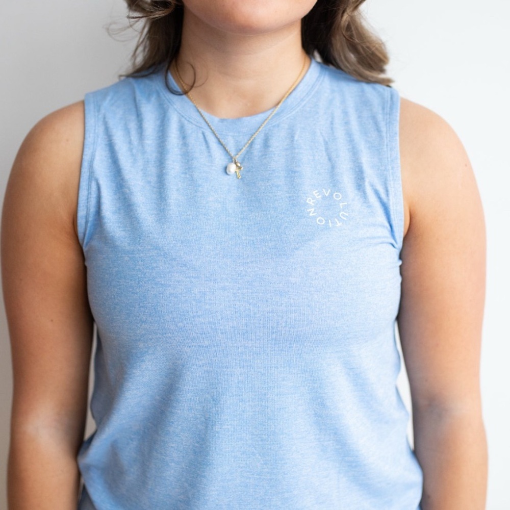 Lululemon License to Train Classic Fit Tank, size 4 NWT
